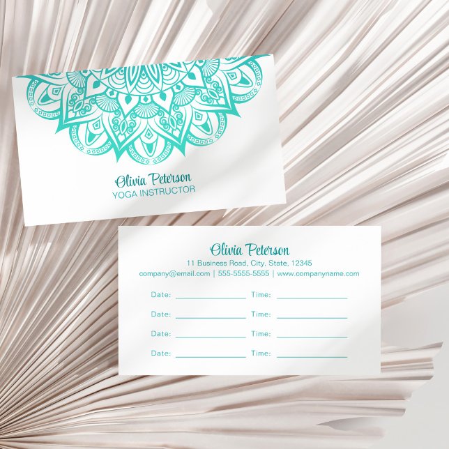 Cartão De Visita Nomeação de Instrutor Turquoise Mandala Yoga (Turquoise Mandala Yoga Instructor Appointment Business Card on a dry palm leaf.)