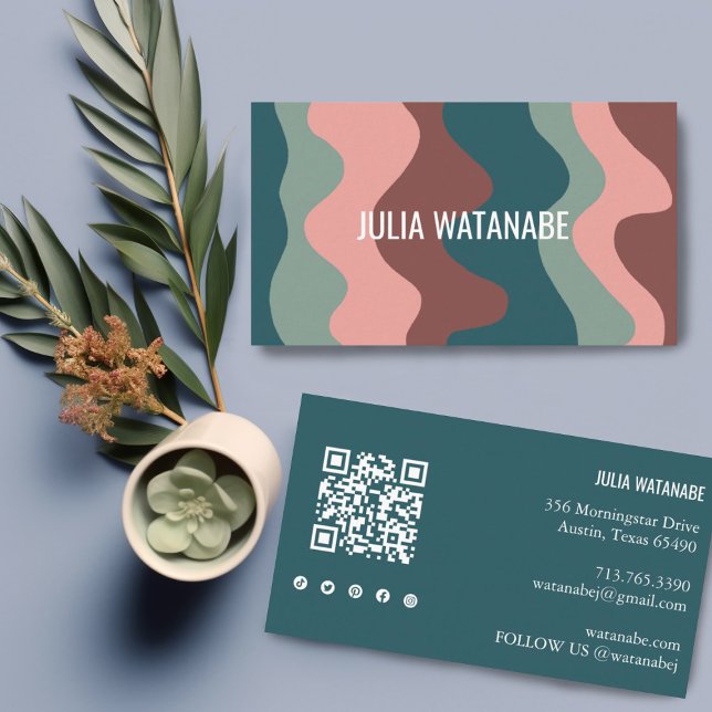 Cartão De Visita Ondas coloridas strips QR Code Chic (Pink & green waves decorate this custom card. Add your details, edit social icons & QR code)