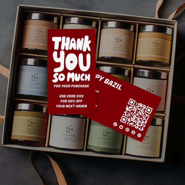 Cartão De Visita Ordem Simples Vermelha e Branca Obrigado Código QR (Simple handlettered thank you card with QR code and social media icons)