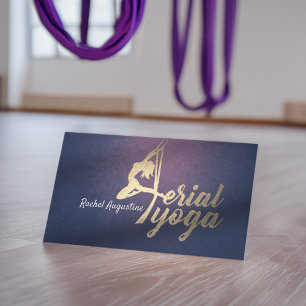 Cartão De Visita Ouro aéreo do roxo da malhação de Pilates do