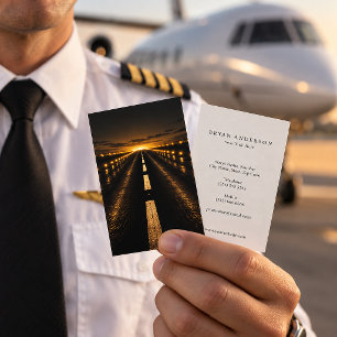 Cartão de Visita Pilot Night Runway