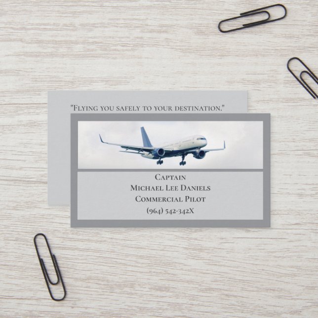 Cartão De Visita Piloto de avião comercial branco de cinza (Frente/Verso In Situ)