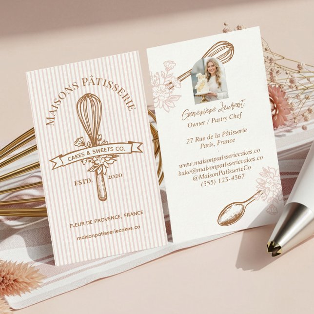 Cartão De Visita Pink Stripe Floral Whisk Pastry Cakes Bakery Chef (Pink Stripe Floral Whisk Pastry Cakes Bakery Chef Business Card)