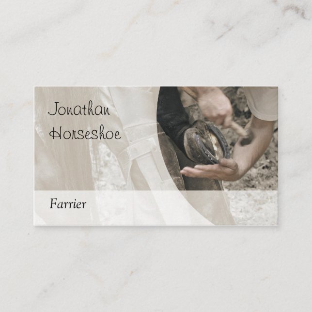 Cartão De Visita Pregar em uns calçados no marrom (Frente)