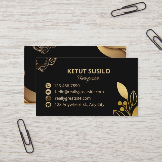 Cartão De Visita Preto e Dourado Elegante (Frente/Verso In Situ)