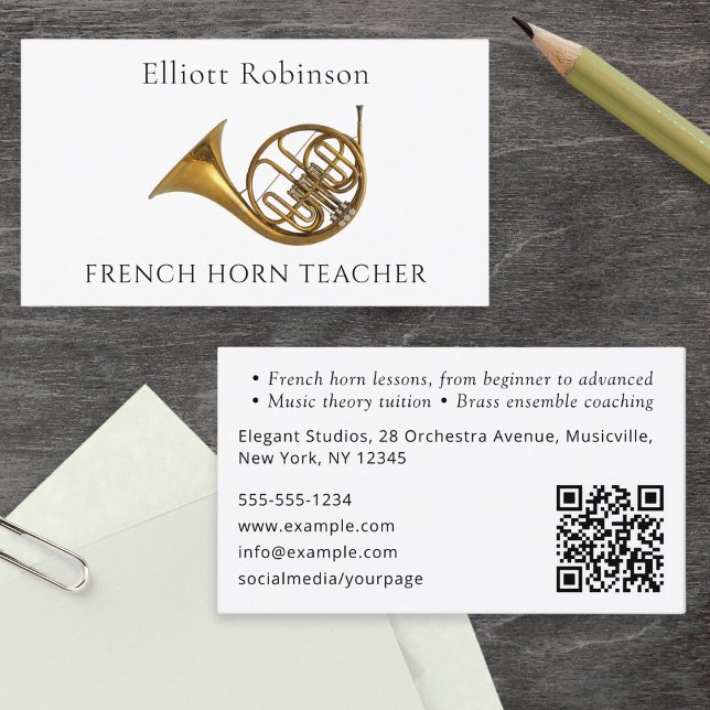 Cartão De Visita Professor francês Horn Musical Instrumento Musical (A stylish business card for a French Horn teacher, with horn picture, custom text and QR code)