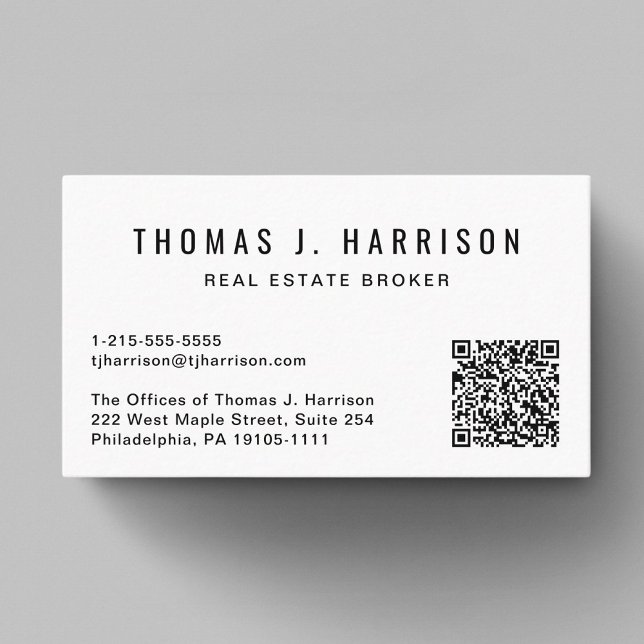Cartão de Visita Profissional QR Code Moderno (Input your website address or social media link to create a scannable QR code)