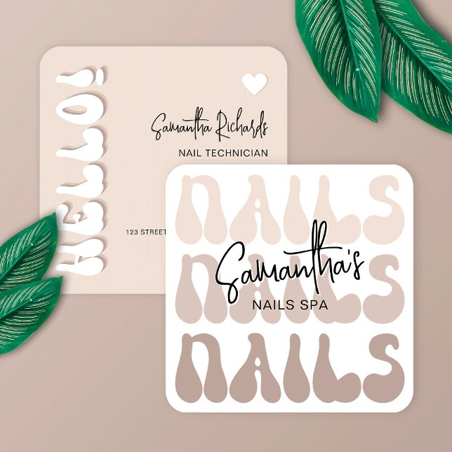 Cartão De Visita Quadrado Artista de Nail Moderno Beige Manicure Salon (Trendy beige nails technician business cards with retro fonts)