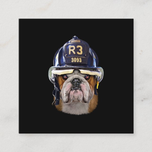 Cartão De Visita Quadrado Bulldog Inglês Grumpy Vestindo Helmet para Bombeir (Frente)