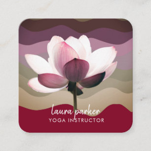 Cartão De Visita Quadrado Burgundy Lotus Flower Yoga Instrutor Watercolor