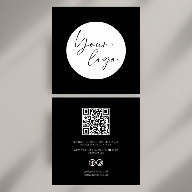 Cartão De Visita Quadrado Código QR preto-e-branco preto e preto social (Bold Black and White QR Code Social Square Business Card)