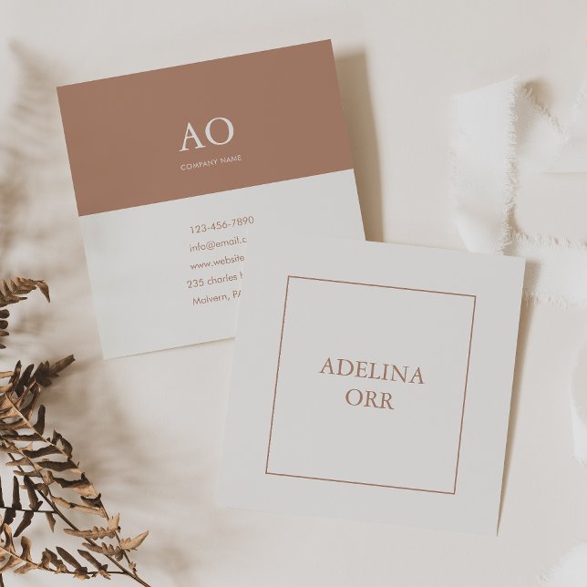 Cartão De Visita Quadrado Consultora Elegante Geométrica Castanho Minimalist (Criador carregado)
