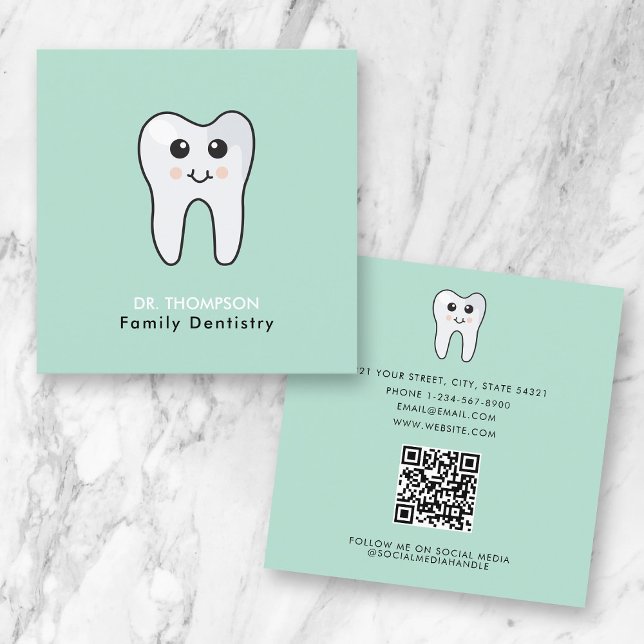 Cartão De Visita Quadrado Dentista da família dos dentes cúbicos Código QR M (Cute Tooth Family Dentistry QR Code Social Media Square Business Card)