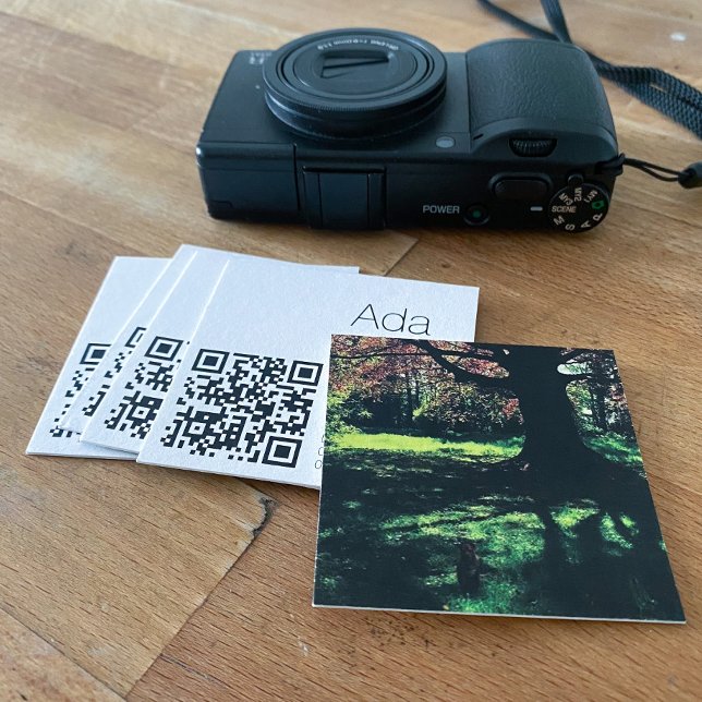 Cartão De Visita Quadrado Estilo preto Vermelho preto (Criador carregado)