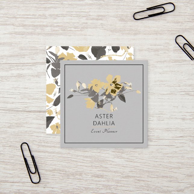 Cartão De Visita Quadrado Flores de Aquarelas Amarelas Clematis Personalizáv (Clematis Yellow Watercolor Flowers Customizable Square Business Cards from Studio Posies. )