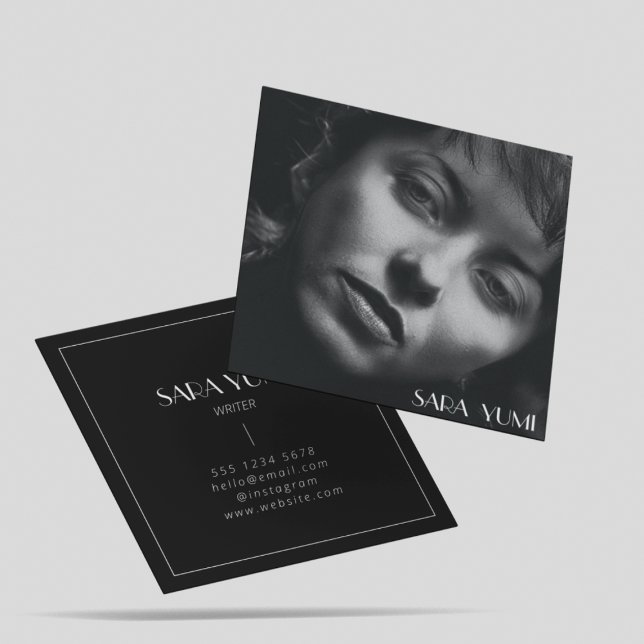 Cartão De Visita Quadrado Foto simples mínima moderna em preto e branco (Criador carregado)