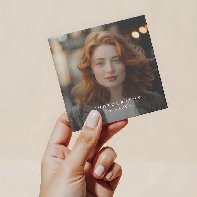 Cartão De Visita Quadrado Fotografia Simples Moderna (Criador carregado)