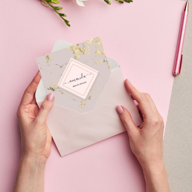 Cartão De Visita Quadrado Frame de Minimalismo Profissional Blusa Dourada Má (Criador carregado)