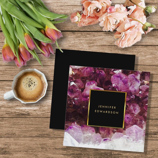 Cartão De Visita Quadrado Funcionário de cristal de ametista roxo (Modern elegant purple amethyst, black gold,  professional square business card.)