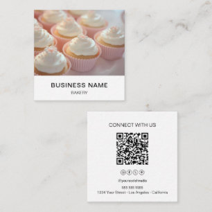 Cartão De Visita Quadrado Ícones de Mídia Social QR Foto de Padaria Moderna