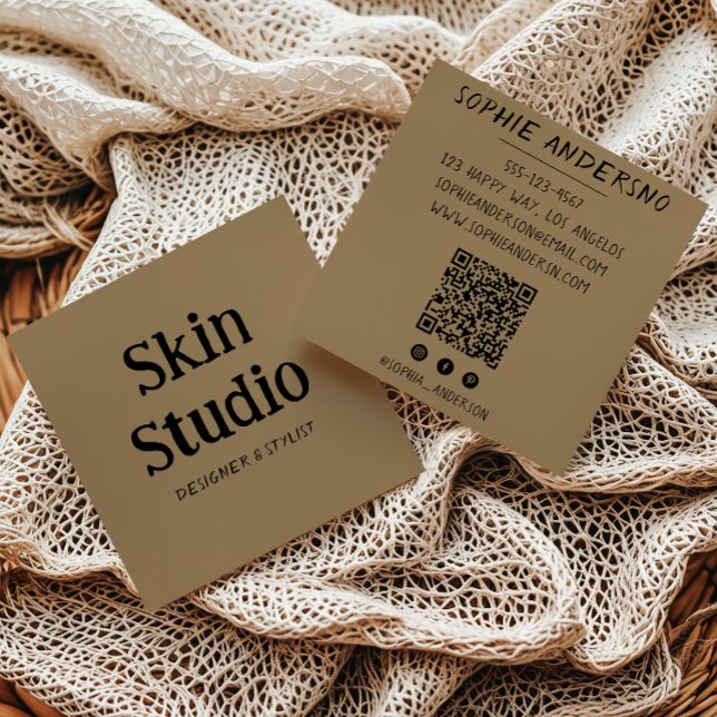 Cartão De Visita Quadrado Kraft Brown Minimalist Skincare Spa Beauty QR Code (Criador carregado)
