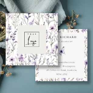 Cartão De Visita Quadrado Lilly Purple Borboleta de Flores Selvagens Logótip