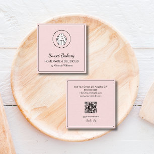Cartão De Visita Quadrado Logotipo de Cupcake de Padaria Moderna QR Mídia So