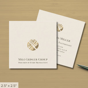 Cartão De Visita Quadrado Logotipo Dourado de luxo simples