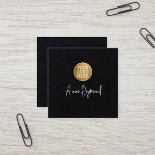 Cartão De Visita Quadrado Logotipo e Nome em Script Premium Black