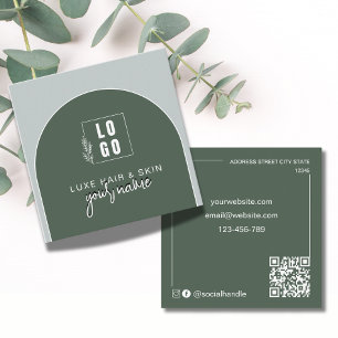 Cartão De Visita Quadrado Logotipo Moderno de Código Qr em Arco Verde Flores