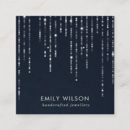 CARTÃO DE VISITA QUADRADO MARINHO VELVET STRING LIGHS STUD EARRING EXIBIR 