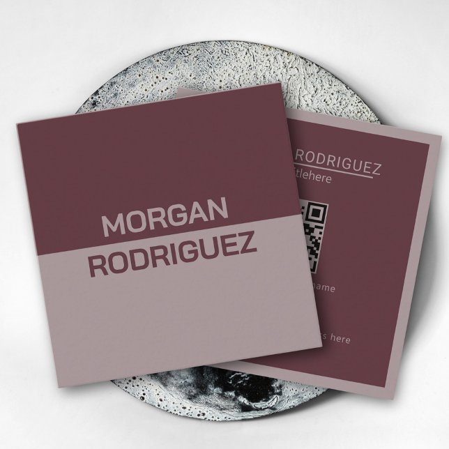 Cartão De Visita Quadrado Mínimo pastel terra cor código QR moderno (Minimalist pastel earthy colors modern QR code Square Business Card)