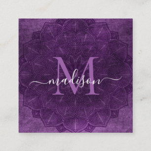 Cartão De Visita Quadrado Script Monograma de Flor de Mandala Lotus Roxo Esc