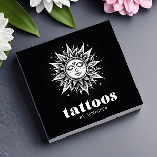 Cartão De Visita Quadrado Tatuador Moderno Código QR Preto e Branco