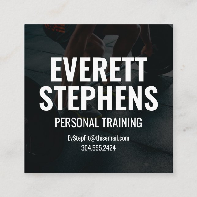 Cartão De Visita Quadrado Treinador moderno de malhação branca e negra (Frente)