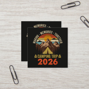 Cartão De Visita Quadrado Viagem de Acampamento Familiar Retro Sunset 2026
