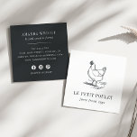 Cartão De Visita Quadrado Vintage Hen | Fazenda do país<br><div class="desc">Comercialize sua pequena fazenda, rancho ou fazenda de ovo com nossos cartões de visitas do estilo de colheita em chic, com uma ilustração de galinha gravada e duas linhas de texto personalizado na frente. Adicione seus detalhes de contato do cheio ao fundo em branco sobre carvão bruto preto. Inclui três...</div>