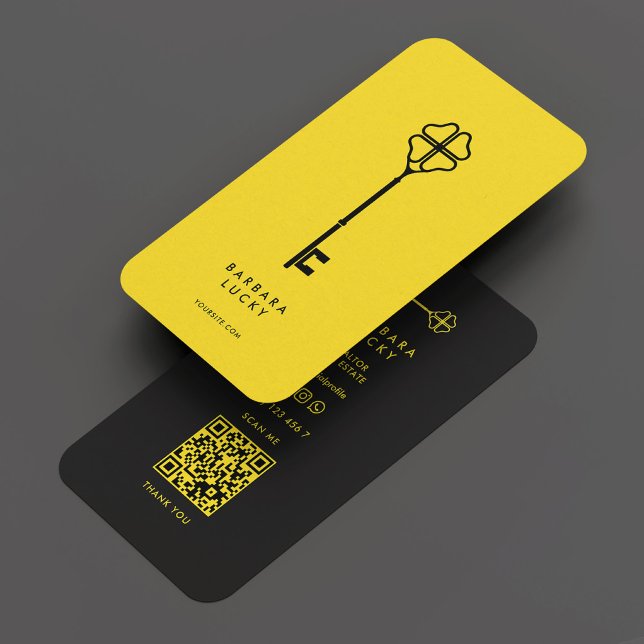 Cartão De Visita Realtor Lucky Clover Key Yellow Classn (Realtor Lucky Clover Key Yellow Classic Modern Business Card
)