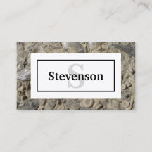 Rocha Fossil Limestone com seu nome e monograma