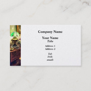 Cartão De Visita Sala Aconchegante com Abajur de Pétalas de Flor