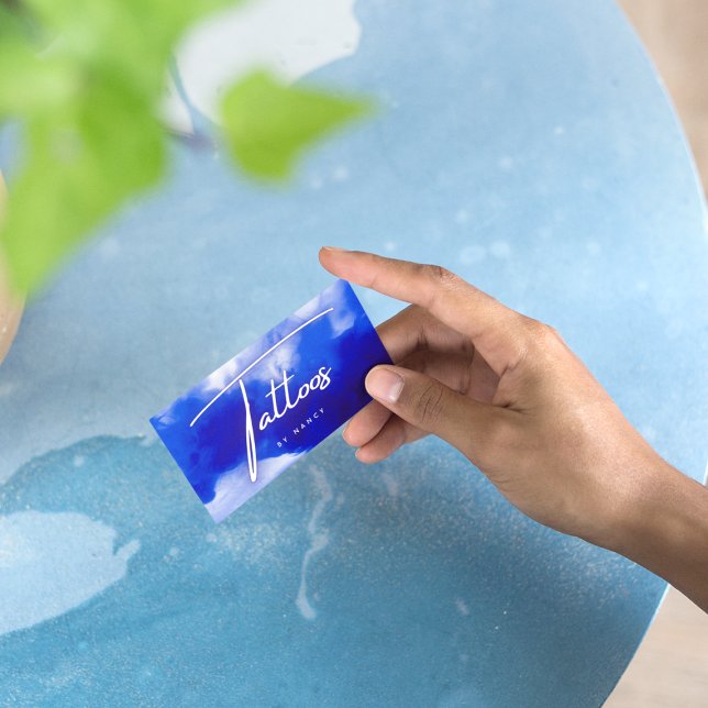 Cartão De Visita Script de Tatuagens de Neon Azul (Criador carregado)