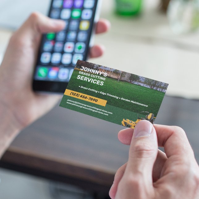 Cartão De Visita Serviços de corte de grama (Criador carregado)