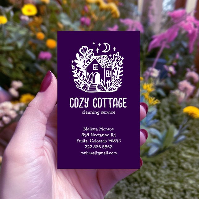 Cartão De Visita Serviços de limpeza de casas Logotipo desenhado em (House Cleaning Services Cute Home Hand Drawn Logo Purple Business Card
)