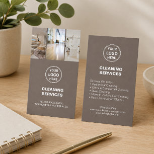 Cartão De Visita Serviços Modernos de Limpeza Taupe Foto Logotipo