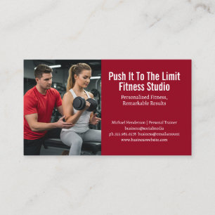Cartão De Visita Treinador de Fitness Ajudando um Cliente
