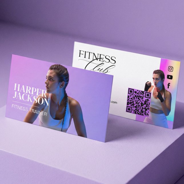Cartão De Visita Trendy Retro Iridescent Fitness Influencer Photo (Trendy Retro Iridescent Fitness Influencer Photo Business Card)