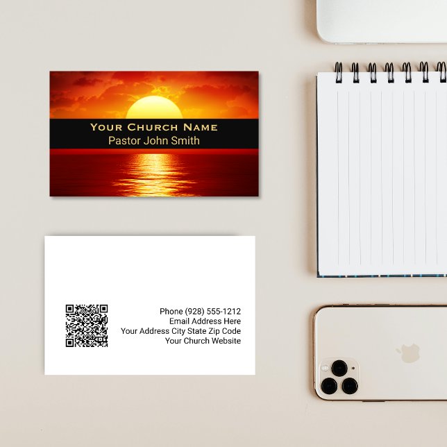 Cartão De Visita Yellow Ball Reflection Church Pastor QR Code (Yellow Ball Sunset Reflection Church Pastor QR Code Business Card)