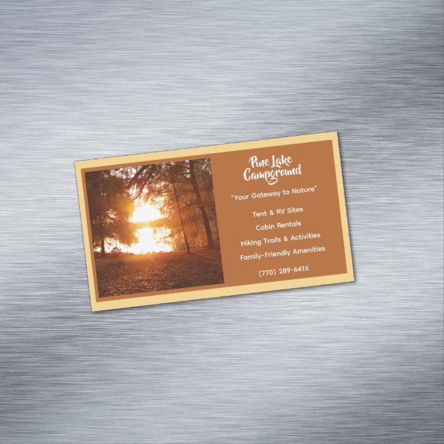 Cartão De Visitas Magnético Acampamento no exterior da floresta amarela clara (Posição Original)