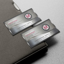 Monograma Silver B com estrutura metálica de const