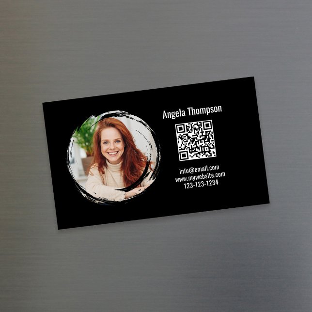 Cartão De Visitas Magnético Photo QR Code Black Magnetic  (Magnetic business card with simple photo and QR code template)